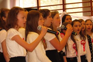 Międzyszkolny Konkurs Piosenki Patriotycznej z udziałem Zachodniopomorskiego Wicekuratora Oświaty